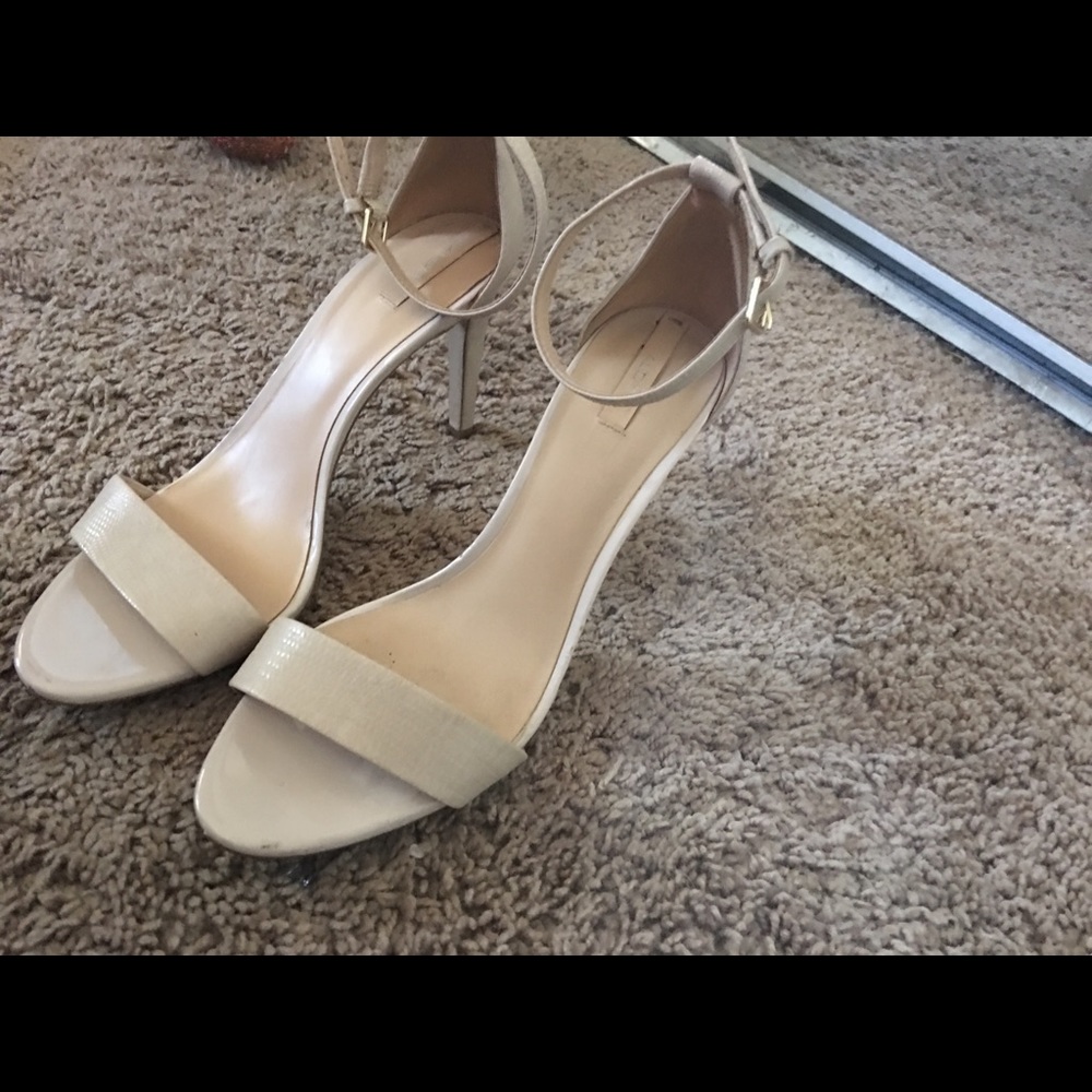 Aldo pale pink heels